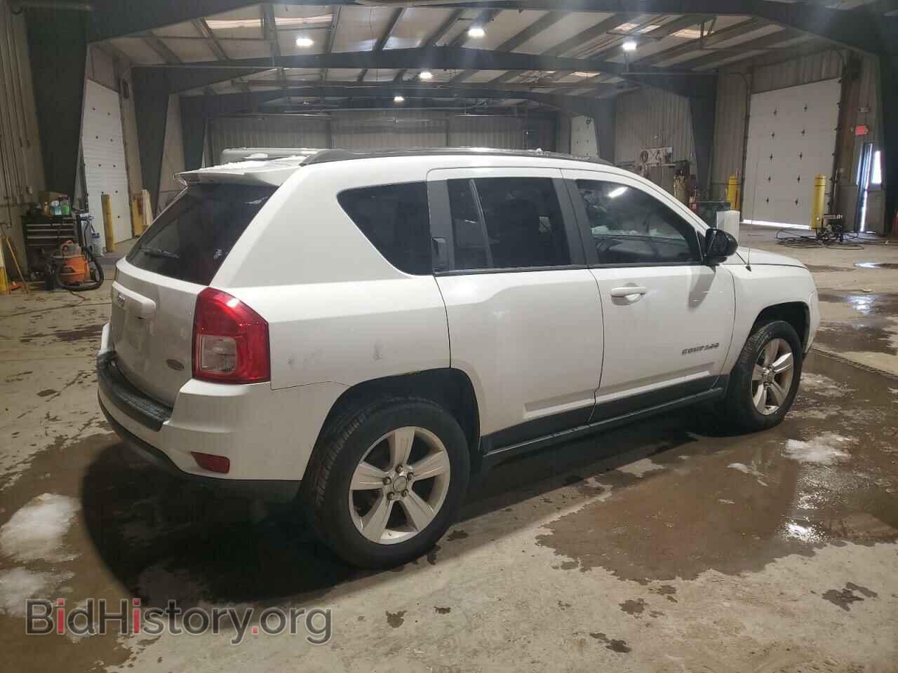 2012 JEEP COMPASS - VIN: 1C4NJDEB7CD706190 - Фото 3