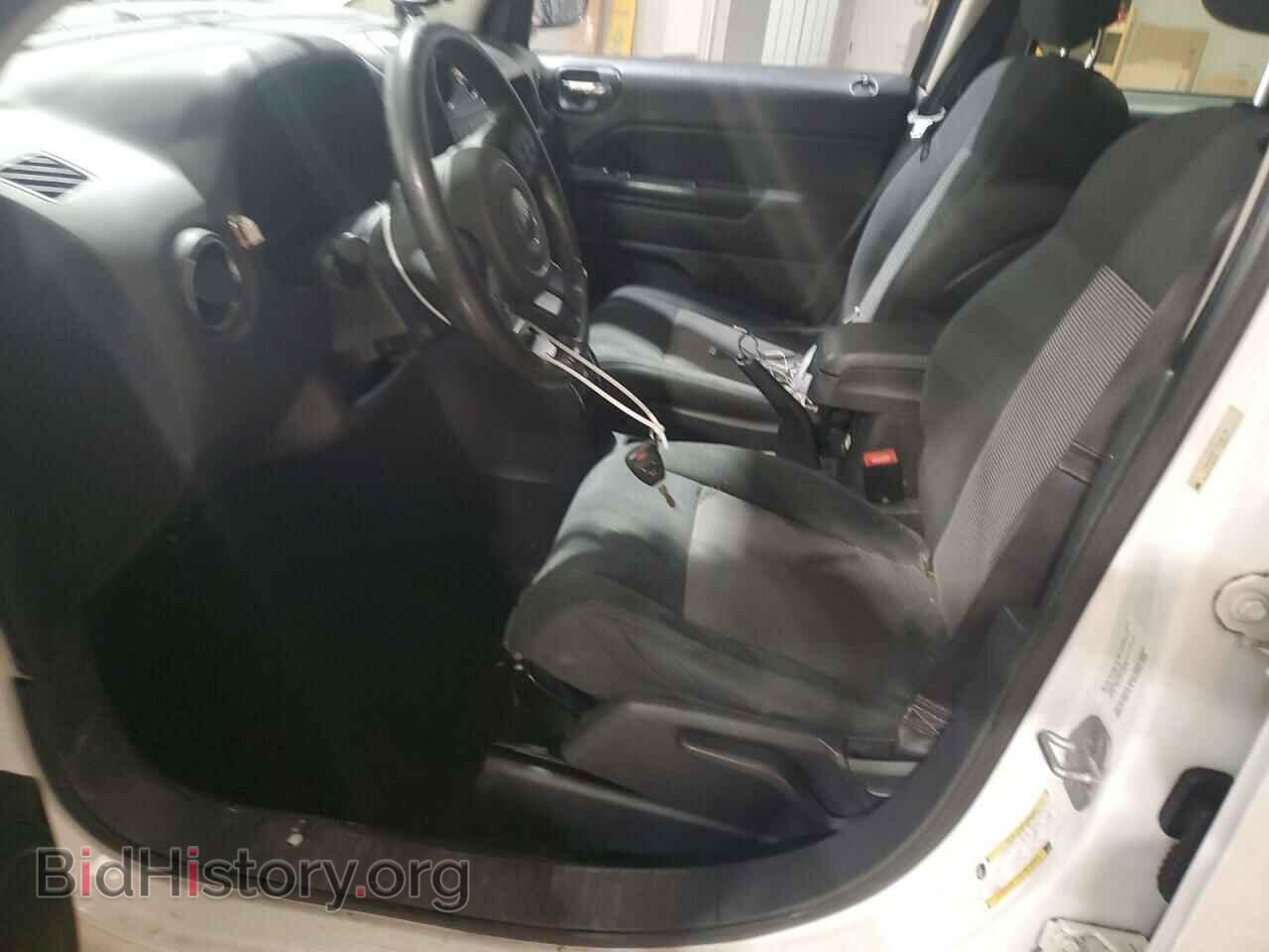 2012 JEEP COMPASS - VIN: 1C4NJDEB7CD706190 - Фото 7