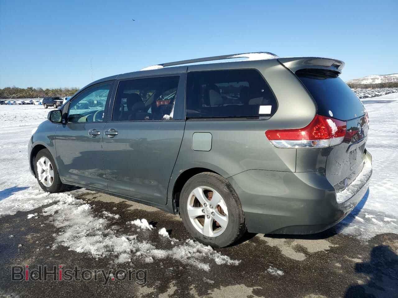 2012 TOYOTA All Models - VIN: 5TDKK3DC2CS218077 - Фото 2
