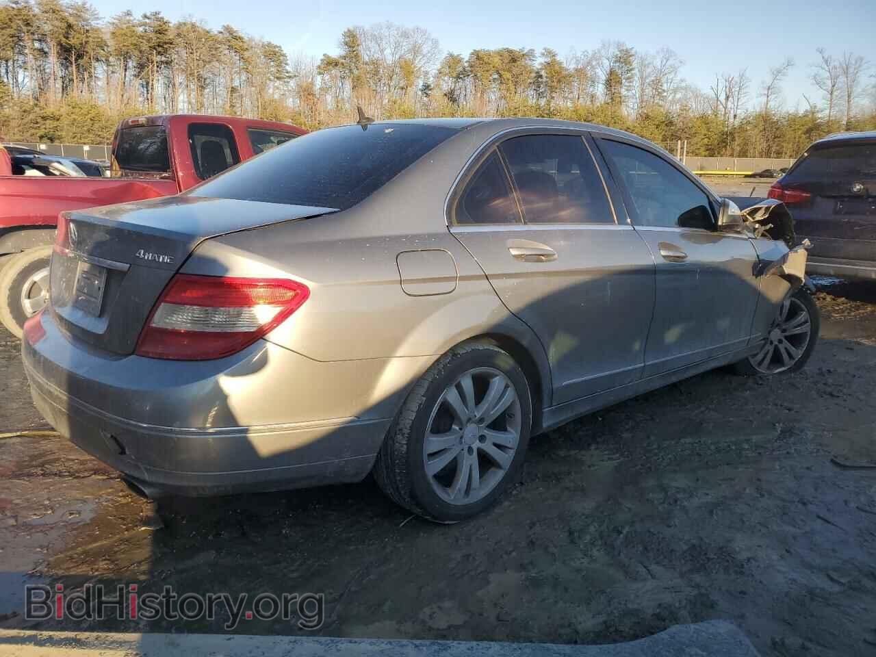 2011 MERCEDES-BENZ C-CLASS - VIN: WDDGF8BB5BR155299 - Фото 3