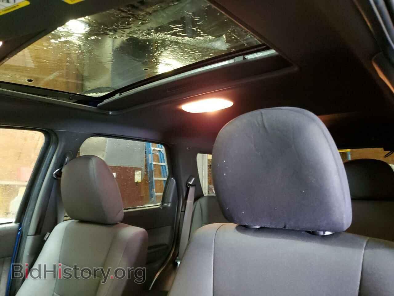 2011 FORD ESCAPE - VIN: 1FMCU0DG9BKA33736 - Фото 10