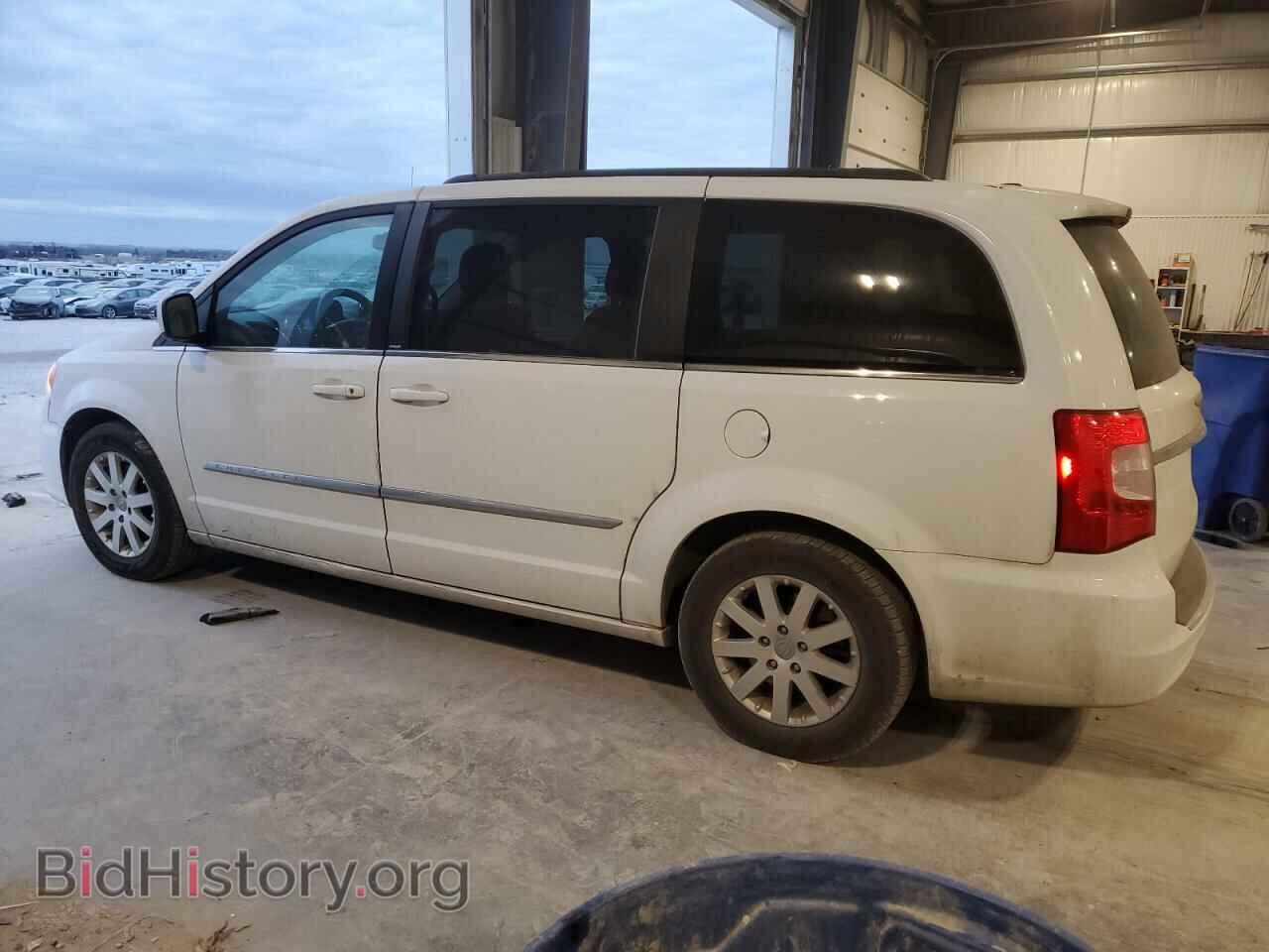 2014 CHRYSLER MINIVAN - VIN: 2C4RC1BGXER259672 - Фото 2
