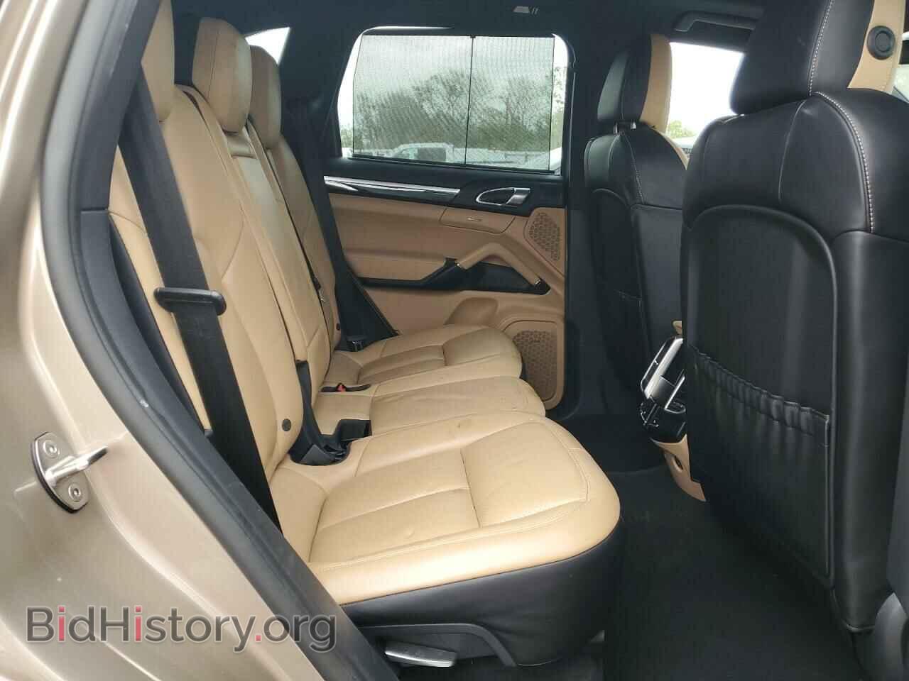 2017 PORSCHE CAYENNE - VIN: WP1AB2A28HLA53130 - Фото 11