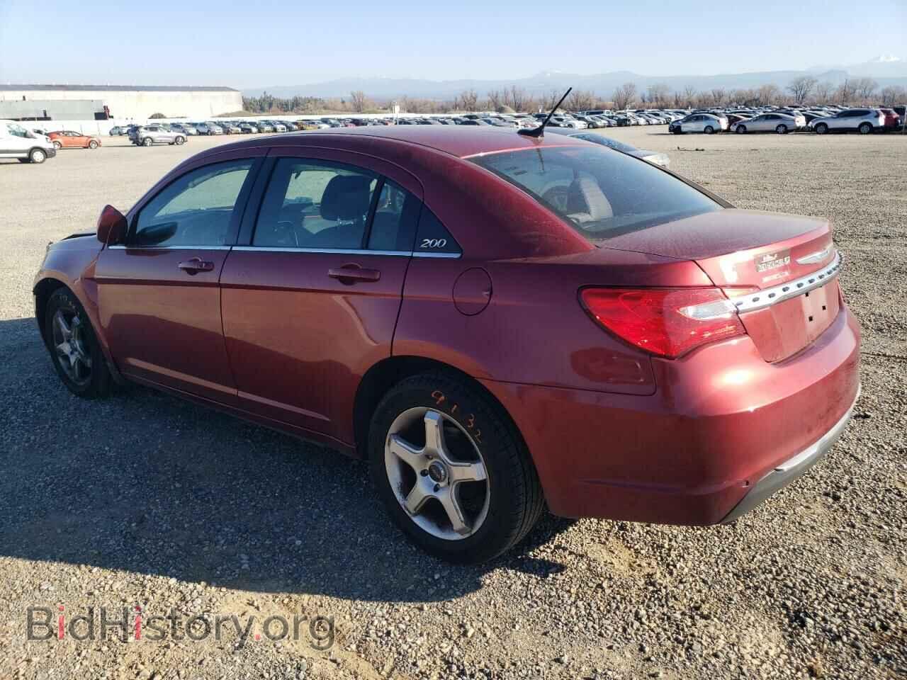 2013 CHRYSLER 200 - VIN: 1C3CCBAG8DN724396 - Фото 2