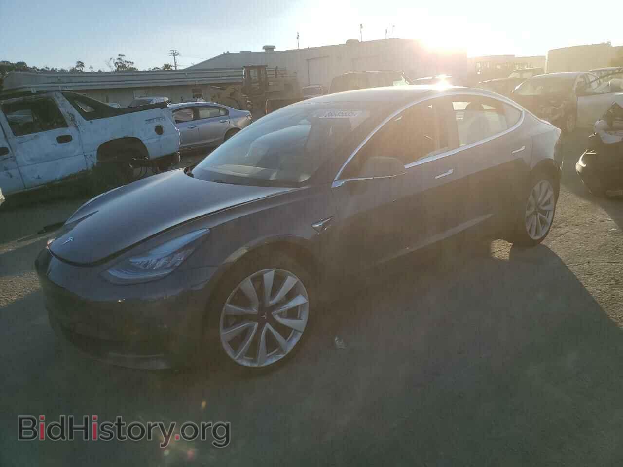 Фотография 5YJ3E1EA0KF425423 - TESLA MODEL 3 2019