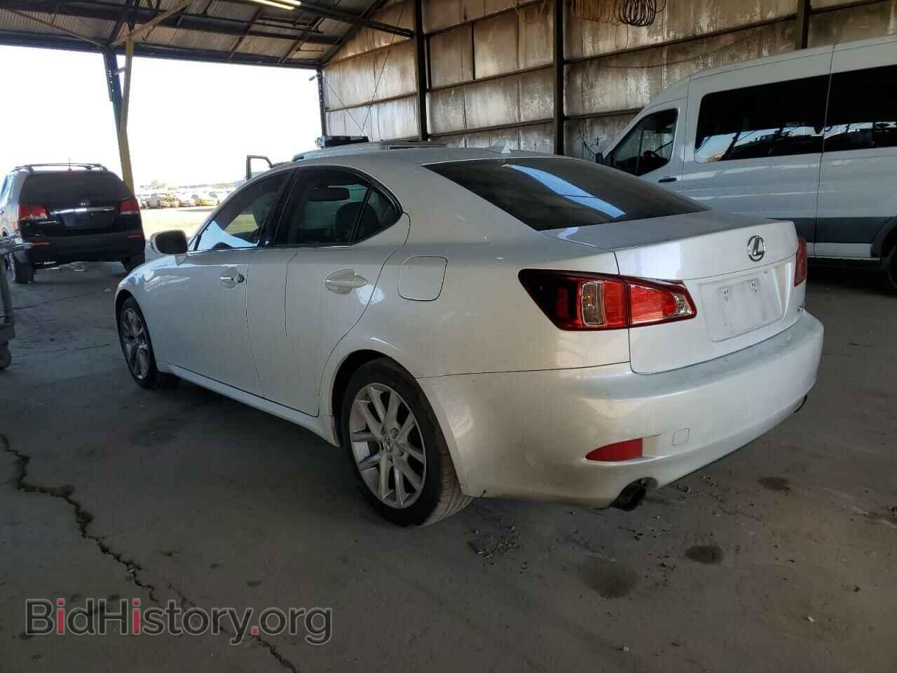 2011 LEXUS IS - VIN: JTHBF5C2XB5140630 - Фото 2