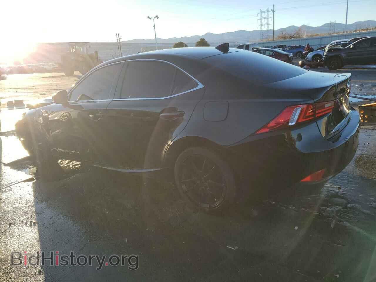 2015 LEXUS IS - VIN: JTHCF1D24F5025913 - Фото 2