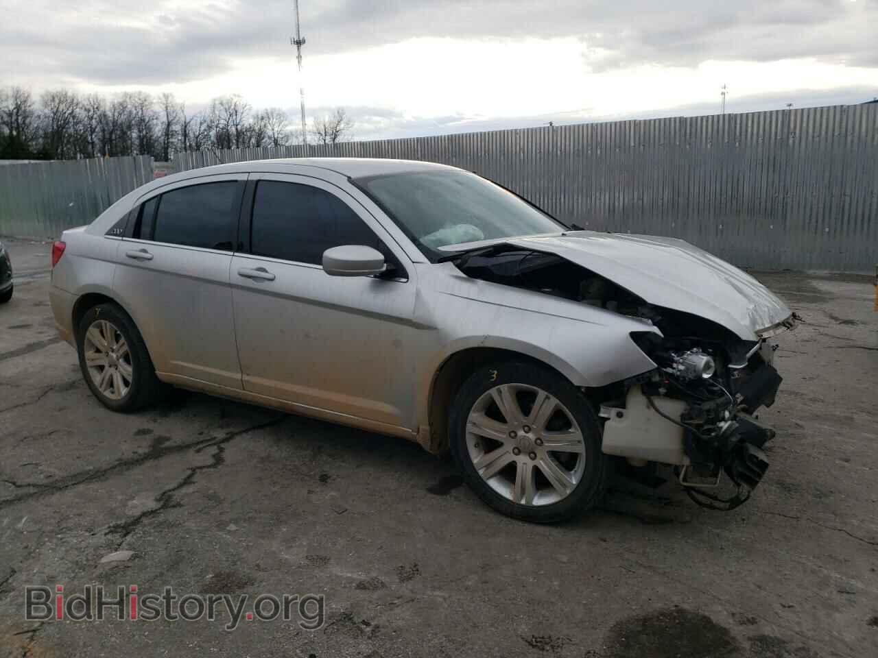2012 CHRYSLER 200 - VIN: 1C3CCBBB9CN125038 - Фото 4