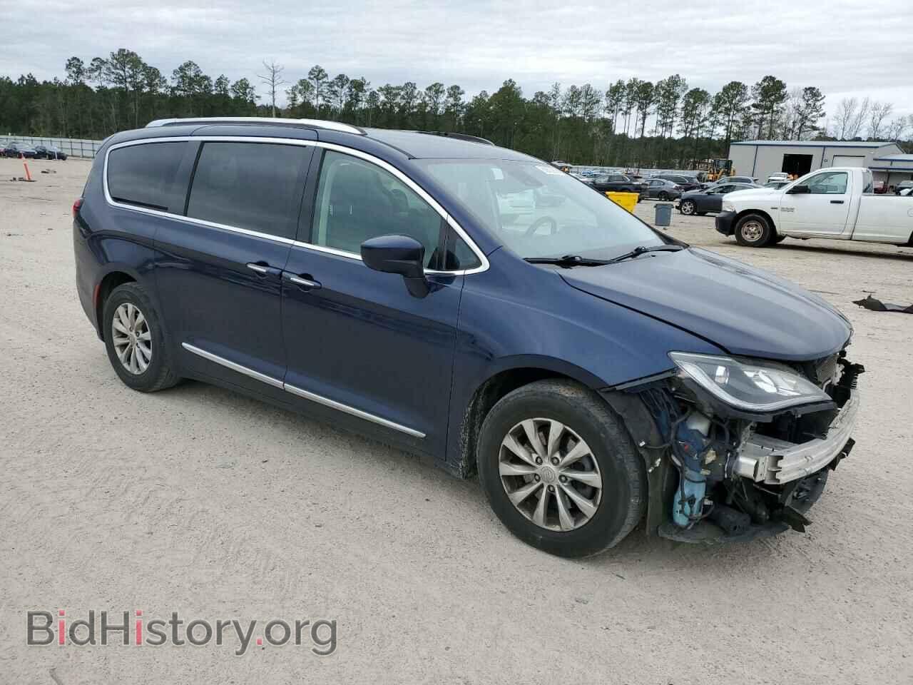 2019 CHRYSLER PACIFICA - VIN: 2C4RC1BG6KR666075 - Фото 4
