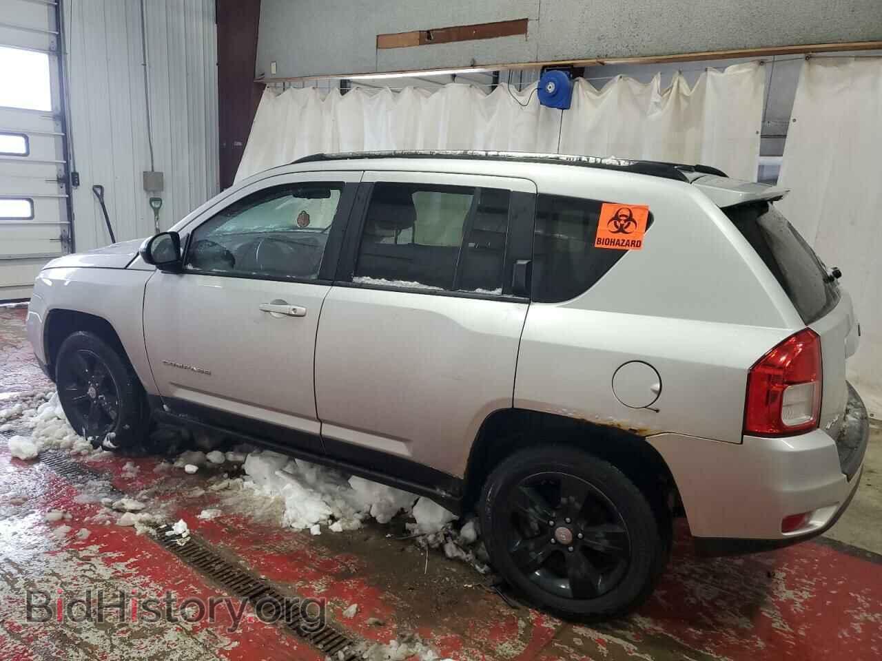 2011 JEEP COMPASS - VIN: 1J4NF1FB2BD210804 - Фото 2