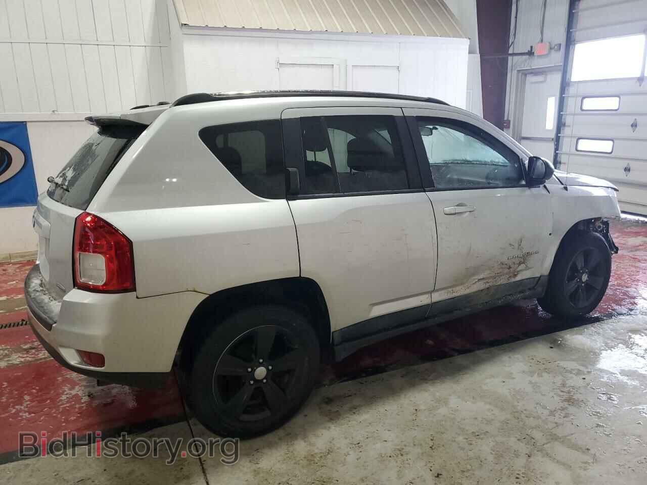 2011 JEEP COMPASS - VIN: 1J4NF1FB2BD210804 - Фото 3