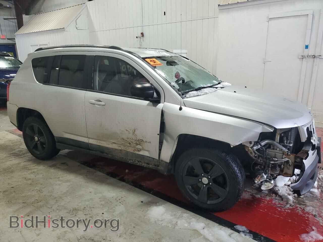 2011 JEEP COMPASS - VIN: 1J4NF1FB2BD210804 - Фото 4