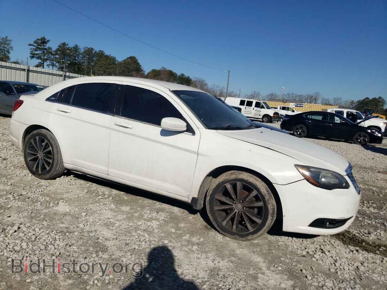 2013 CHRYSLER 200 - VIN: 1C3CCBBB2DN744338 - Фото 4