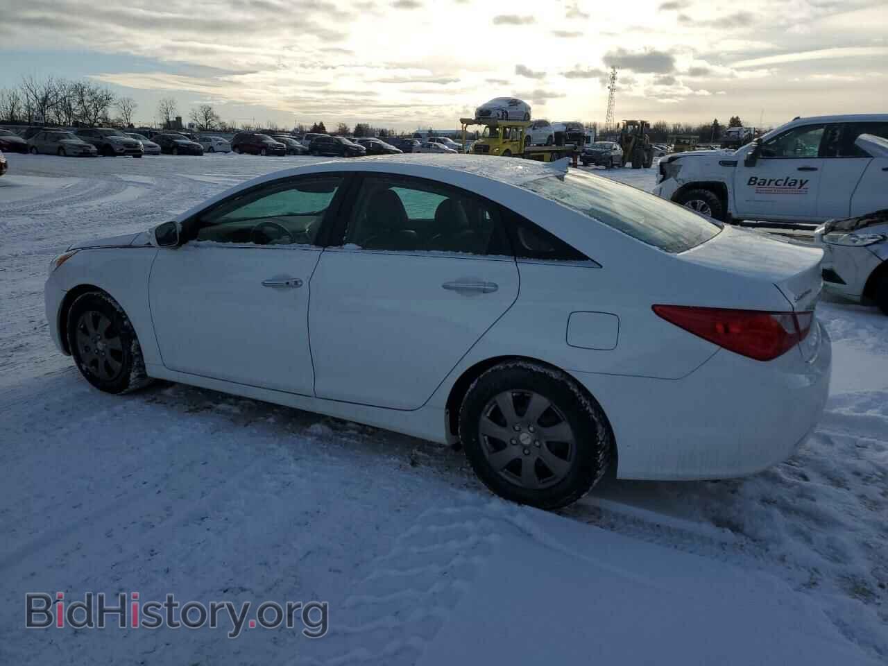 2013 HYUNDAI SONATA - VIN: 5NPEC4AC3DH543915 - Фото 2