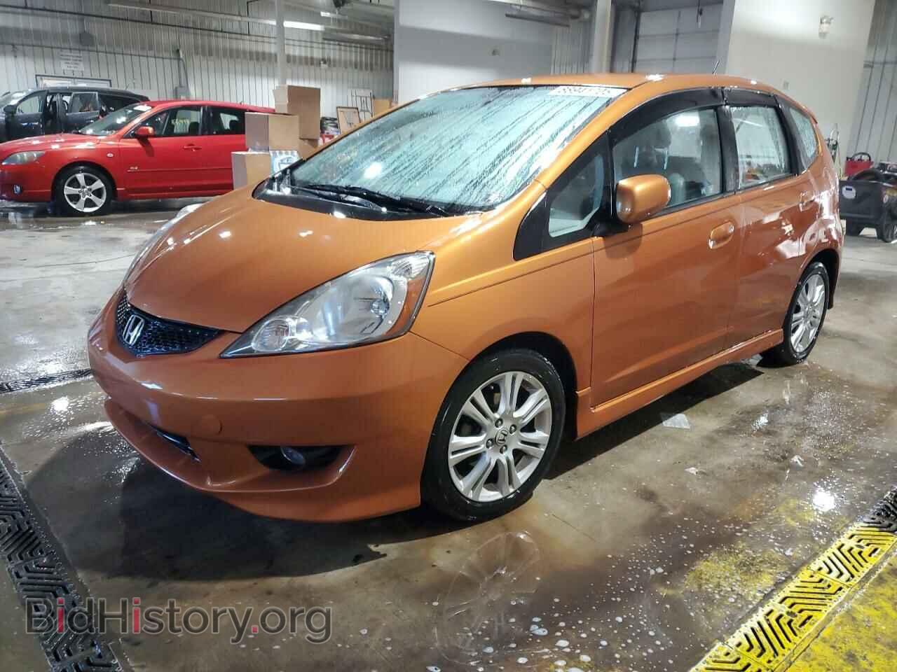 Фотография JHMGE8H54BS009997 - HONDA FIT 2011