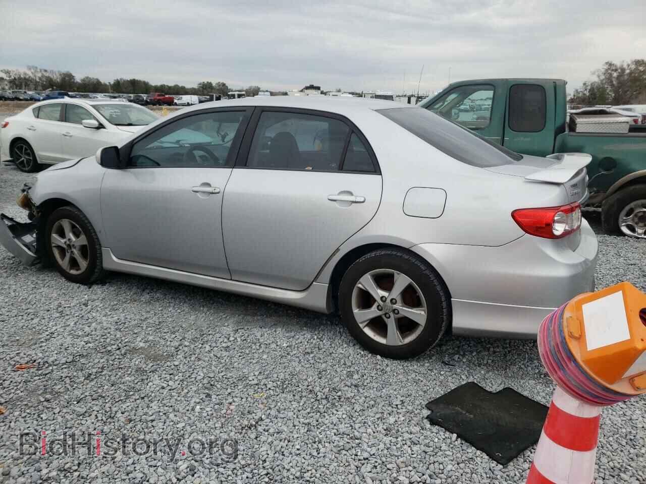 2011 TOYOTA COROLLA - VIN: 2T1BU4EE5BC696162 - Фото 2