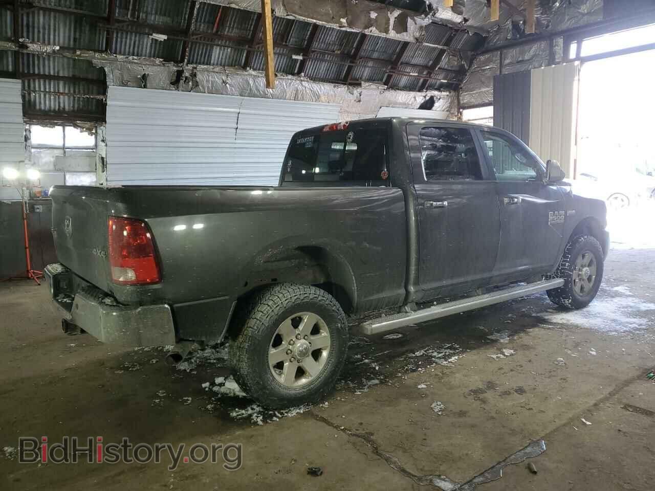 2014 RAM All Models - VIN: 3C6UR5DJ0EG294565 - Photo 3