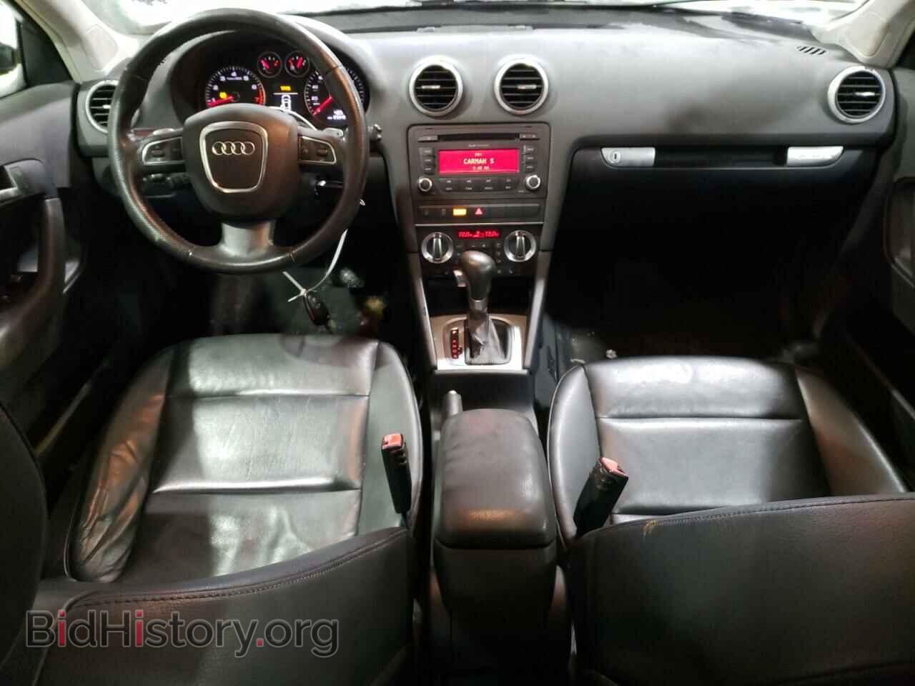 2010 AUDI A3 - VIN: WAUMFAFM6AA120880 - Фото 8