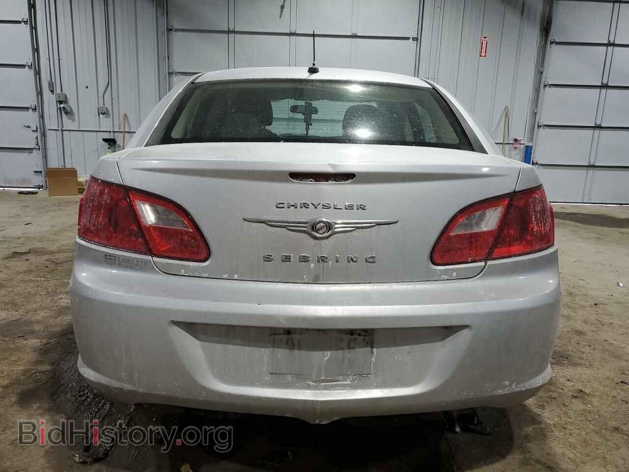 2010 CHRYSLER SEBRING - VIN: 1C3CC5FB2AN138237 - Фото 6