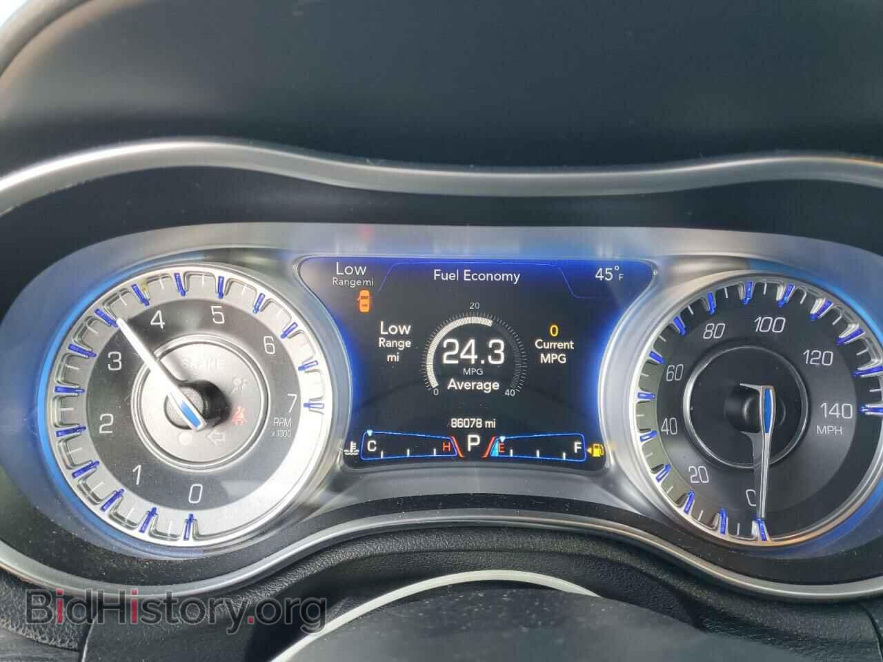 2017 CHRYSLER 300 - VIN: 2C3CCAAG7HH538566 - Фото 9