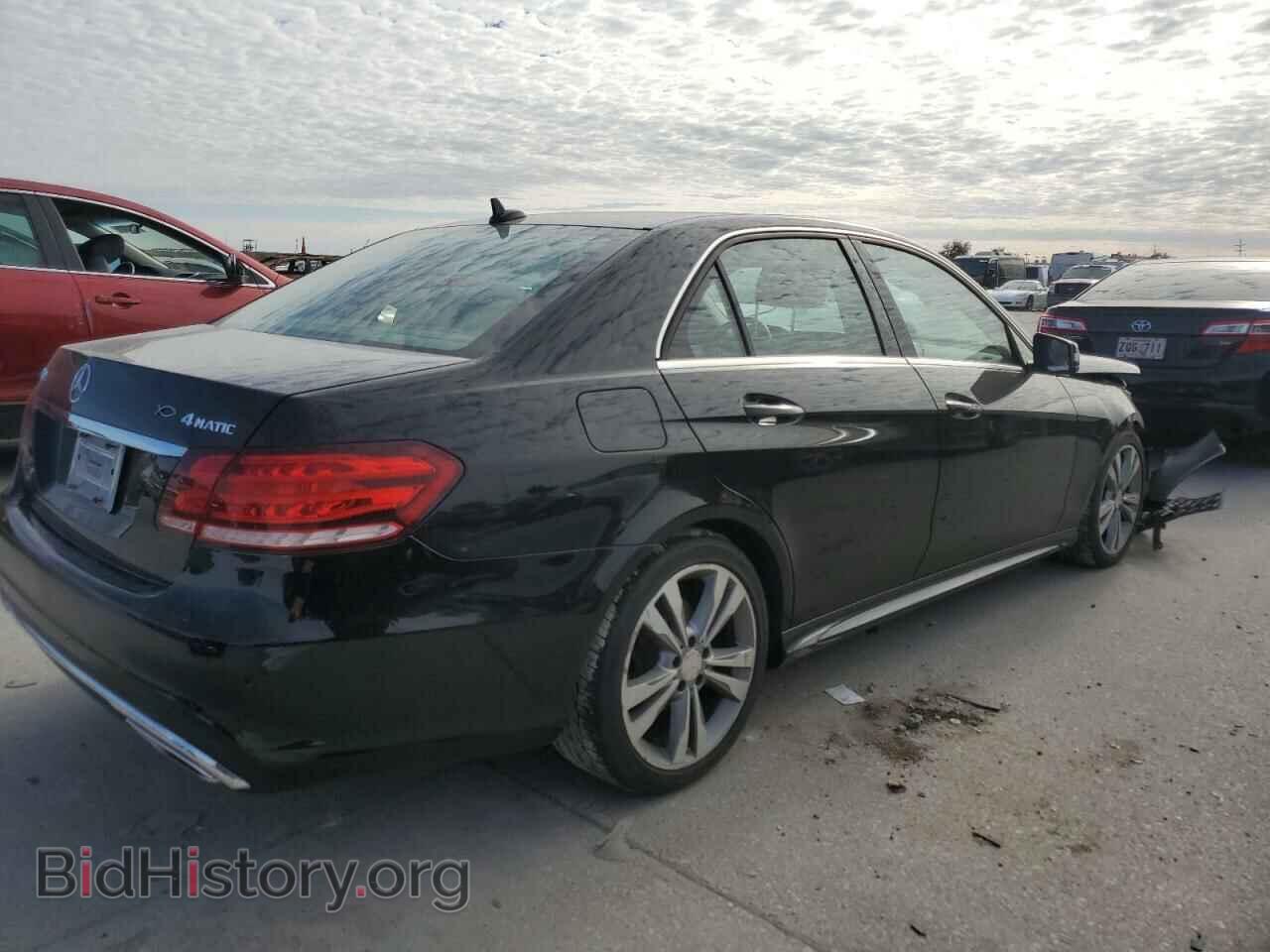 2014 MERCEDES-BENZ E-CLASS - VIN: WDDHF8JB0EA889096 - Фото 3
