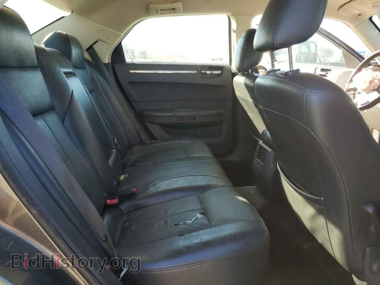 2010 CHRYSLER 300 - VIN: 2C3CA5CV2AH221194 - Фото 10
