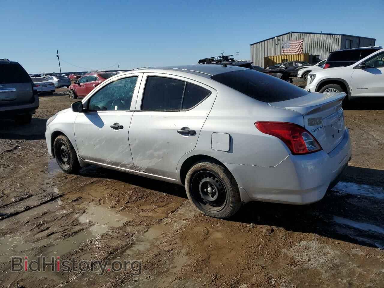 2017 NISSAN VERSA - VIN: 3N1CN7AP3HL878946 - Фото 2