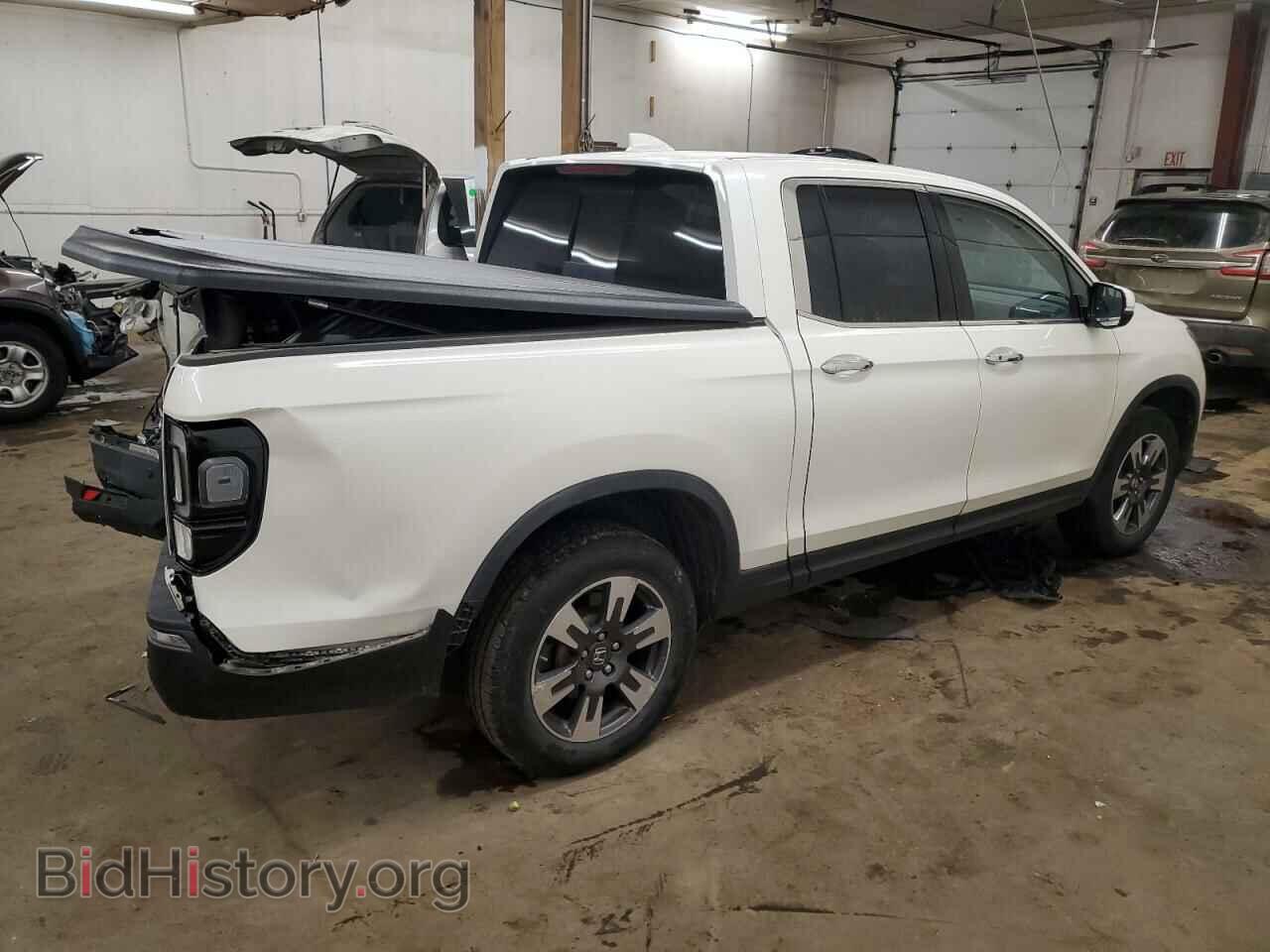 2018 HONDA RIDGELINE - VIN: 5FPYK3F76JB015213 - Фото 3