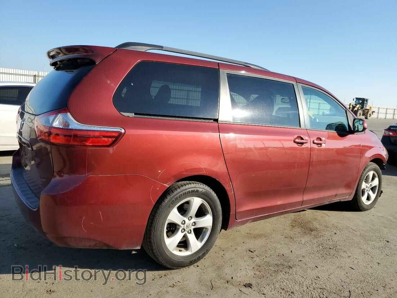 2017 TOYOTA All Models - VIN: 5TDKZ3DC9HS823667 - Фото 3