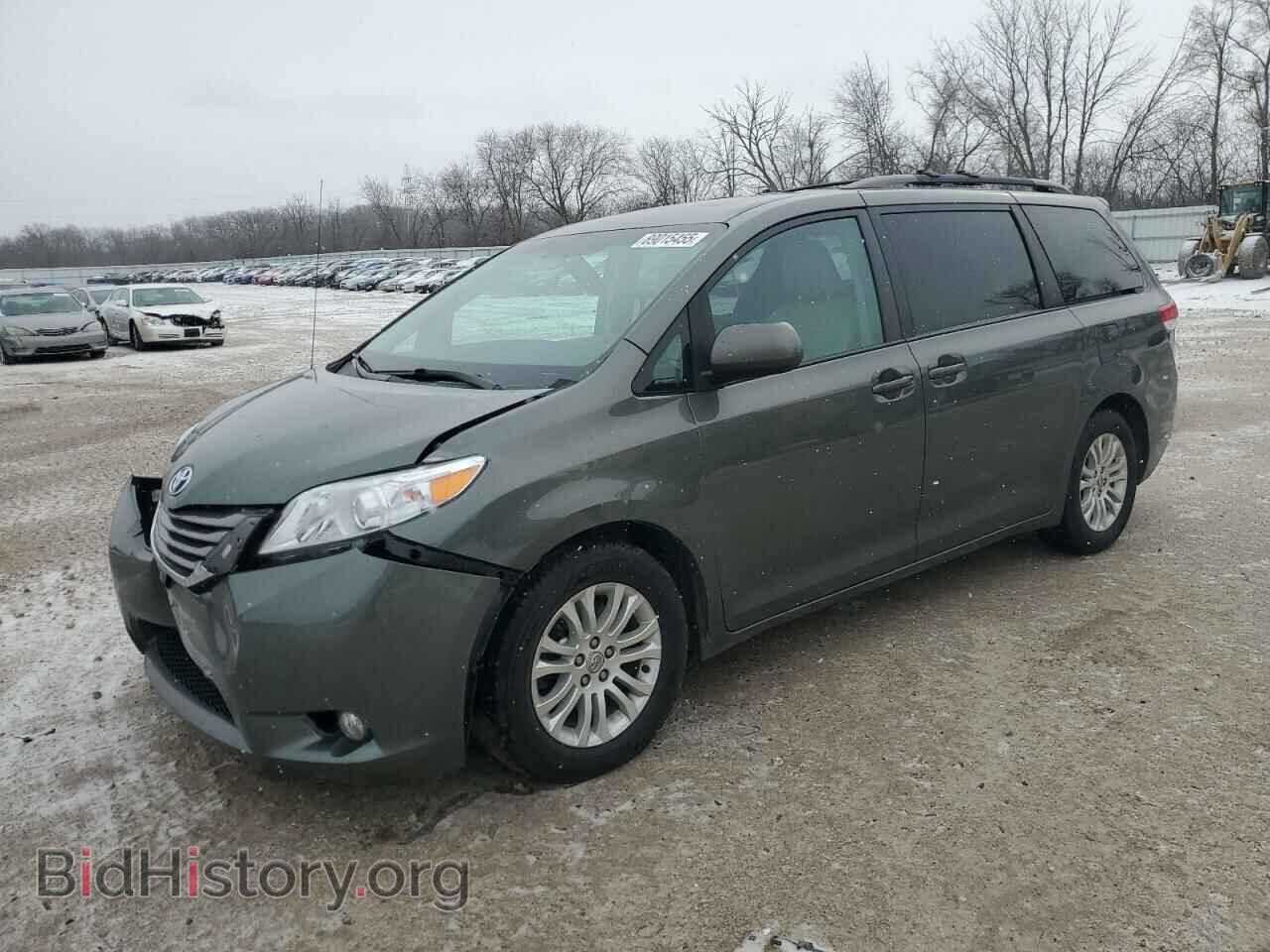 Photo 5TDYK3DC8DS336985 - TOYOTA All Models 2013