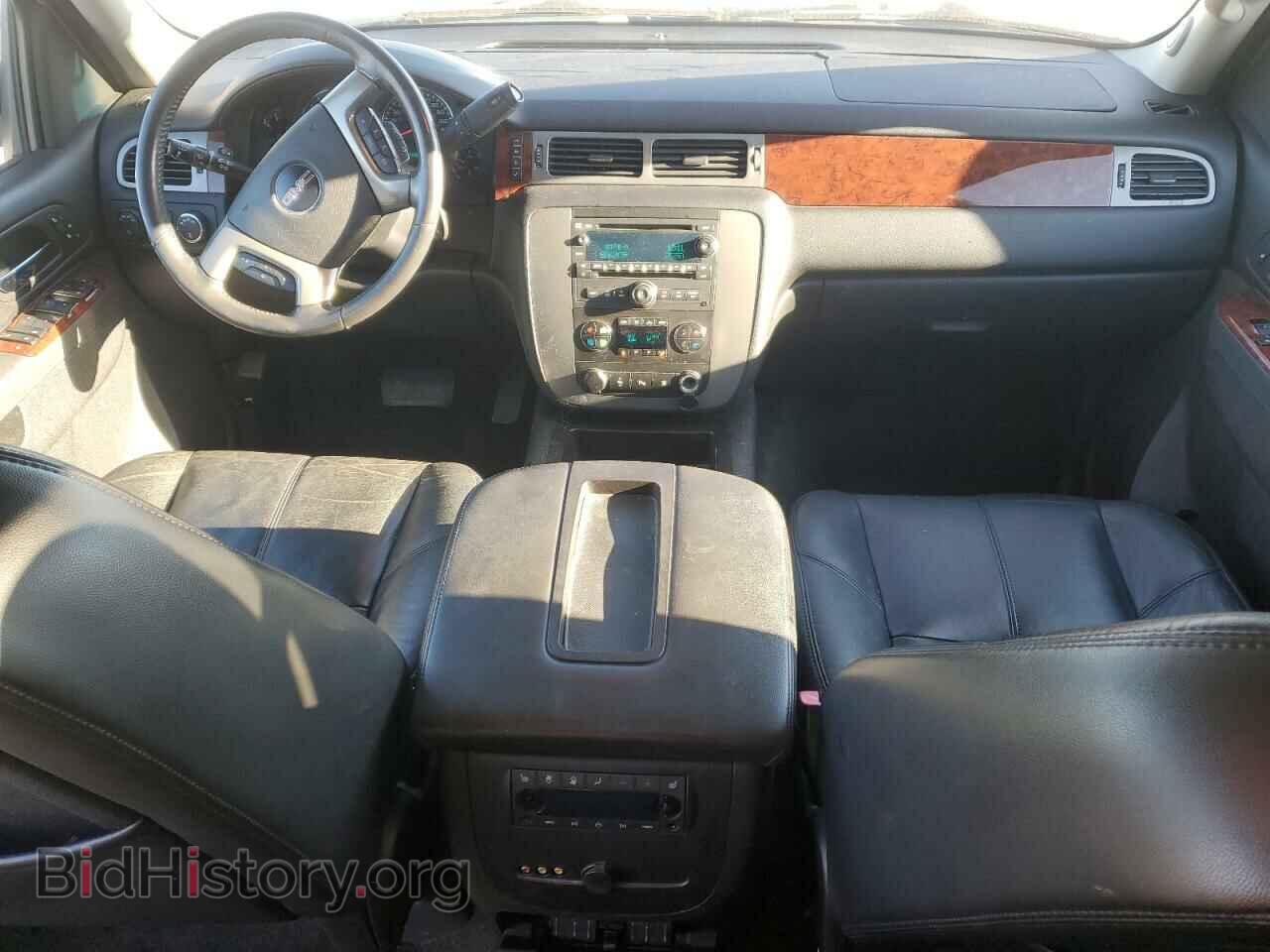 2011 GMC YUKON - VIN: 1GKS2CE07BR352444 - Фото 8