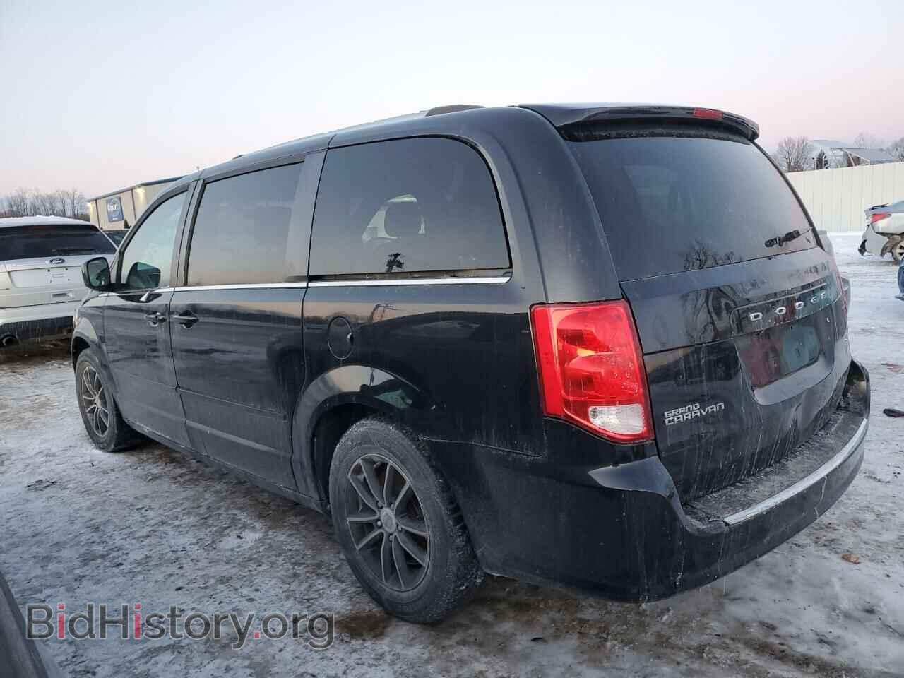 2017 DODGE CARAVAN - VIN: 2C4RDGCG2HR862618 - Photo 2