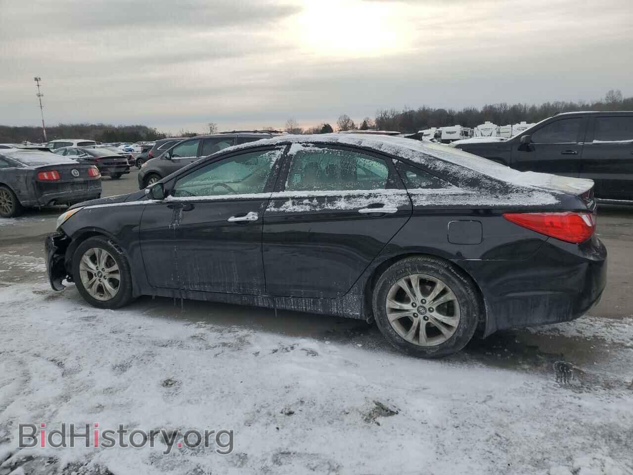 2013 HYUNDAI SONATA - VIN: 5NPEC4AC3DH577207 - Фото 2