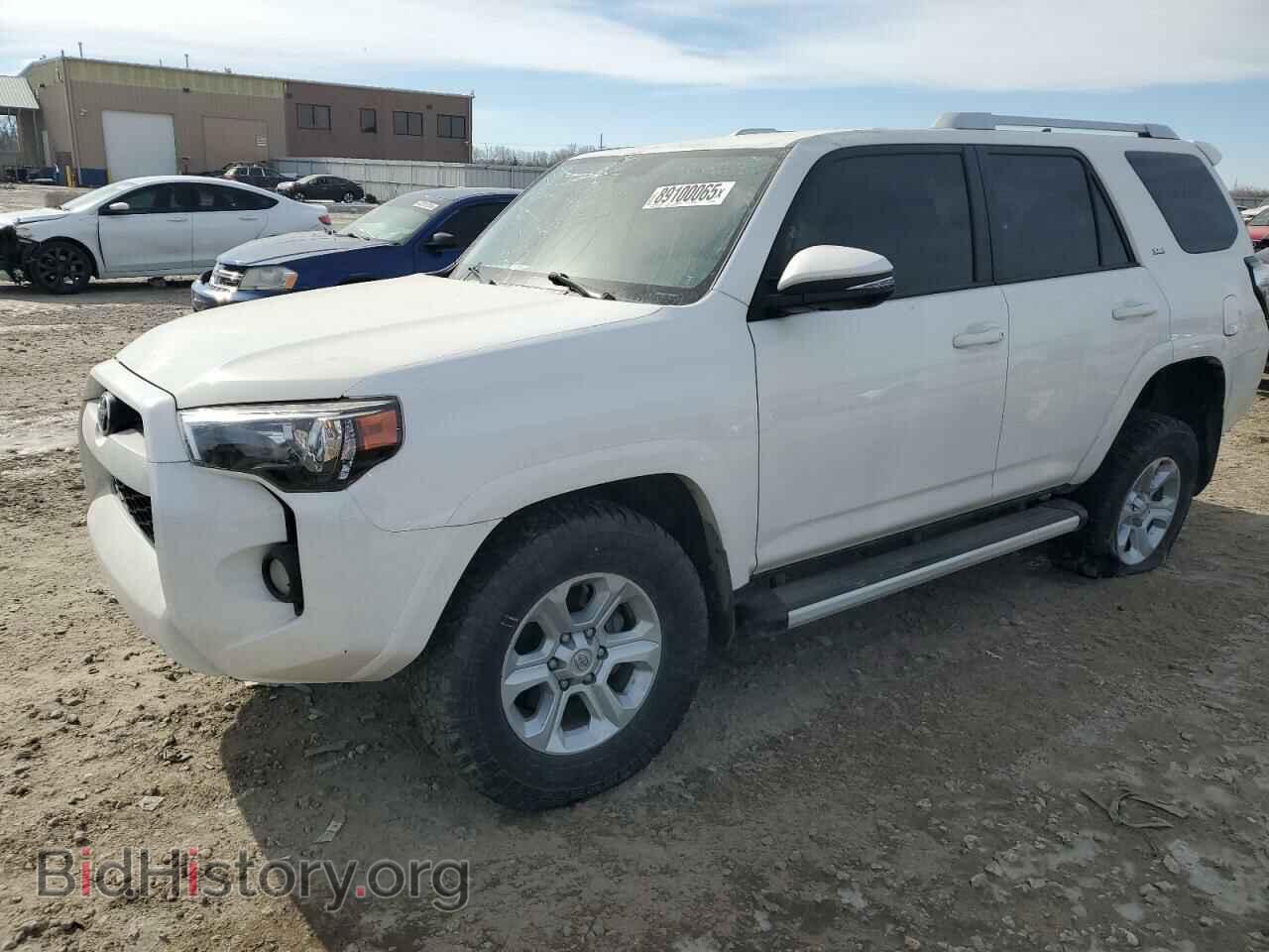 Photo JTEBU5JR7J5521823 - TOYOTA 4RUNNER 2018