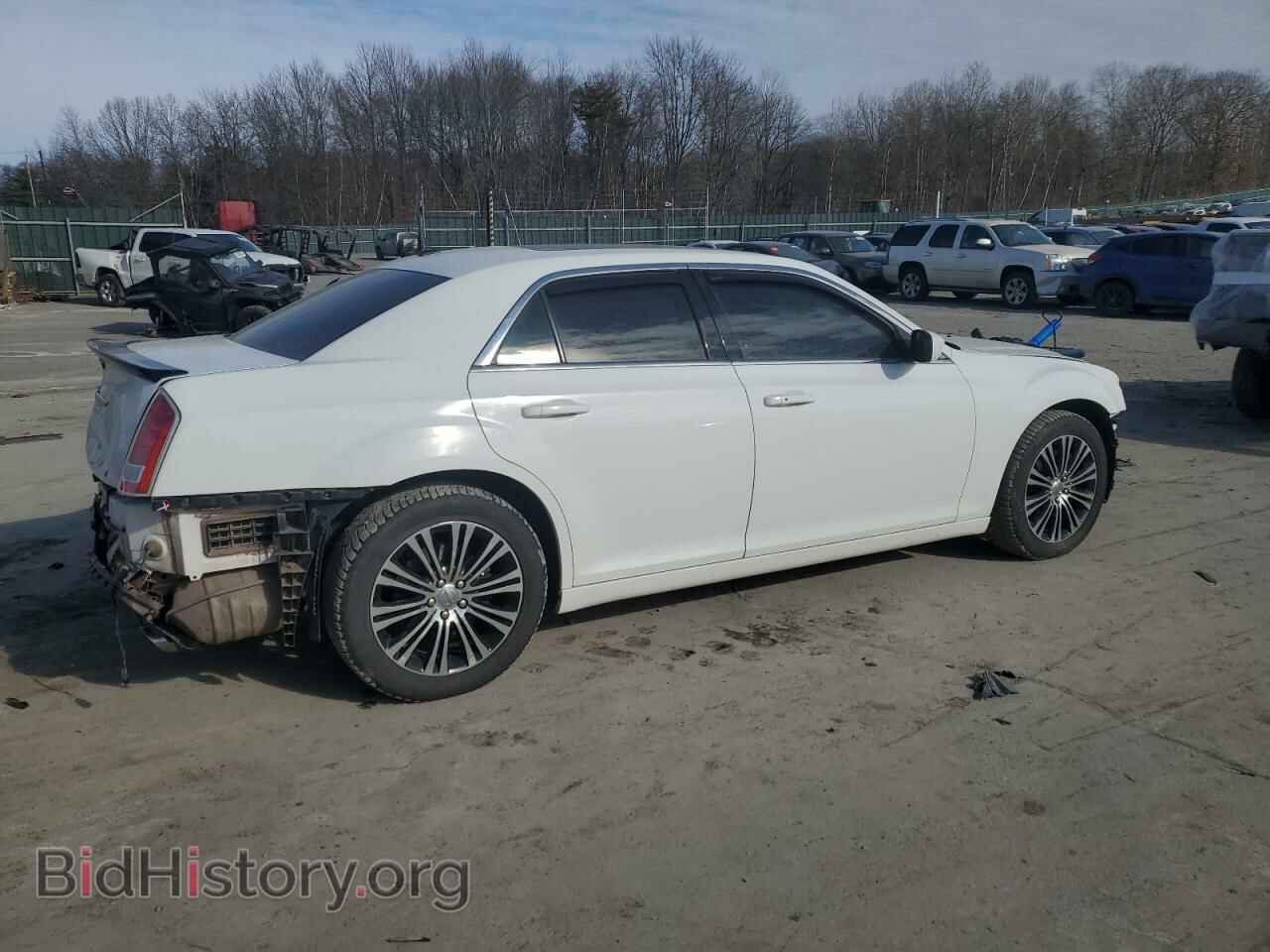 2014 CHRYSLER 300 - VIN: 2C3CCAGG2EH190341 - Фото 3
