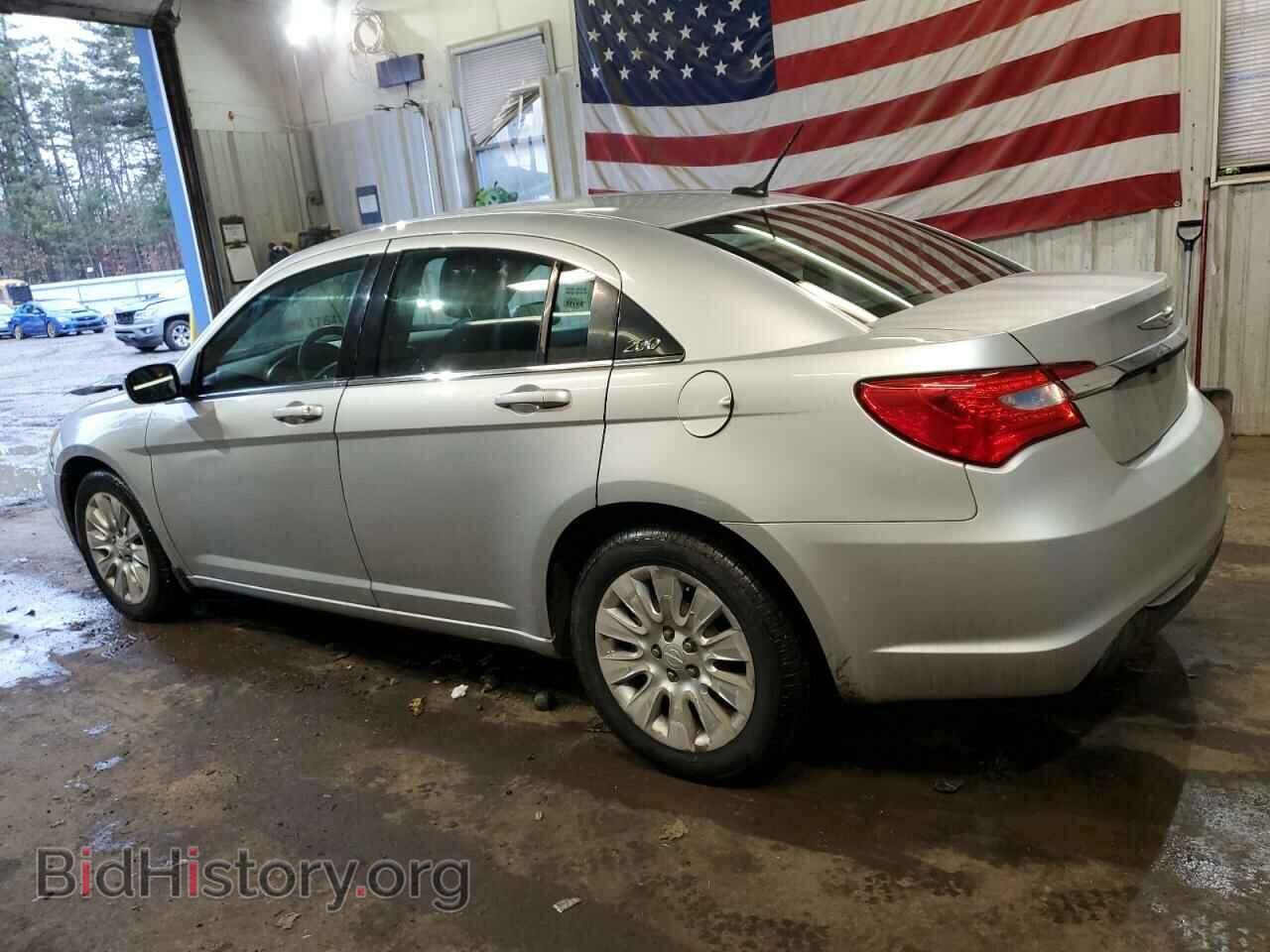 2012 CHRYSLER 200 - VIN: 1C3CCBAB7CN320329 - Фото 2