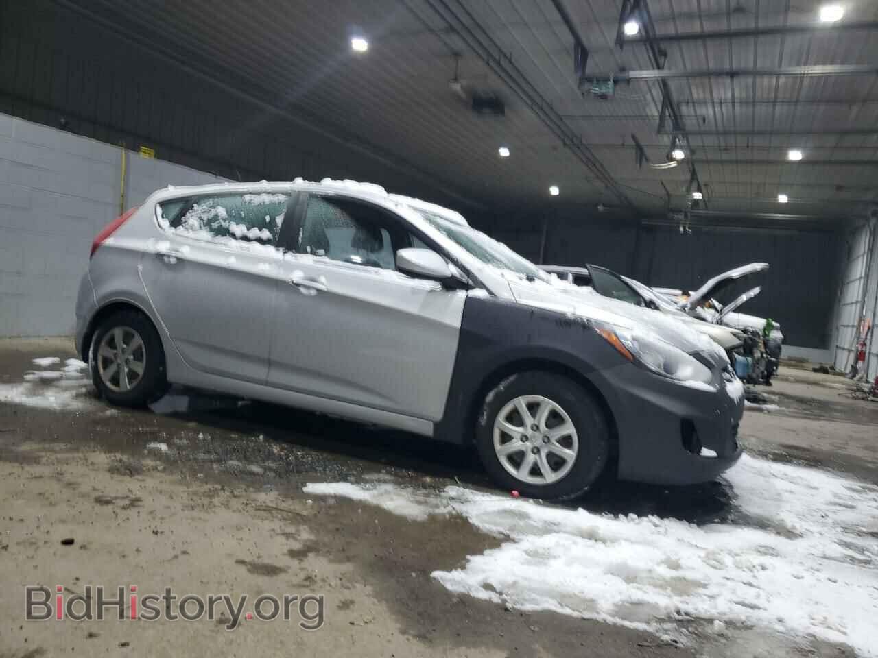 2013 HYUNDAI ACCENT - VIN: KMHCT5AE5DU072768 - Фото 4