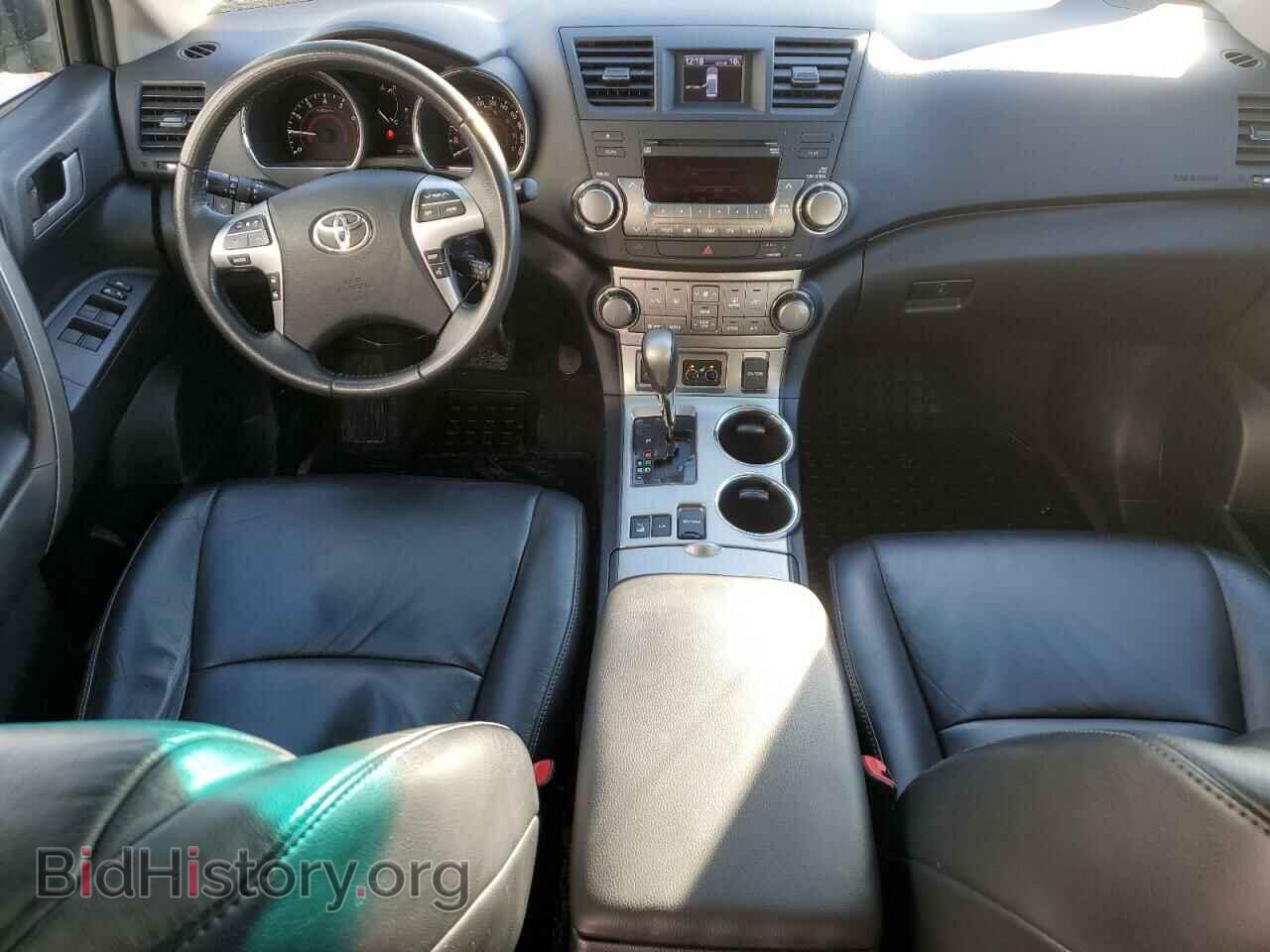 2013 TOYOTA HIGHLANDER - VIN: 5TDBK3EH8DS215180 - Фото 8