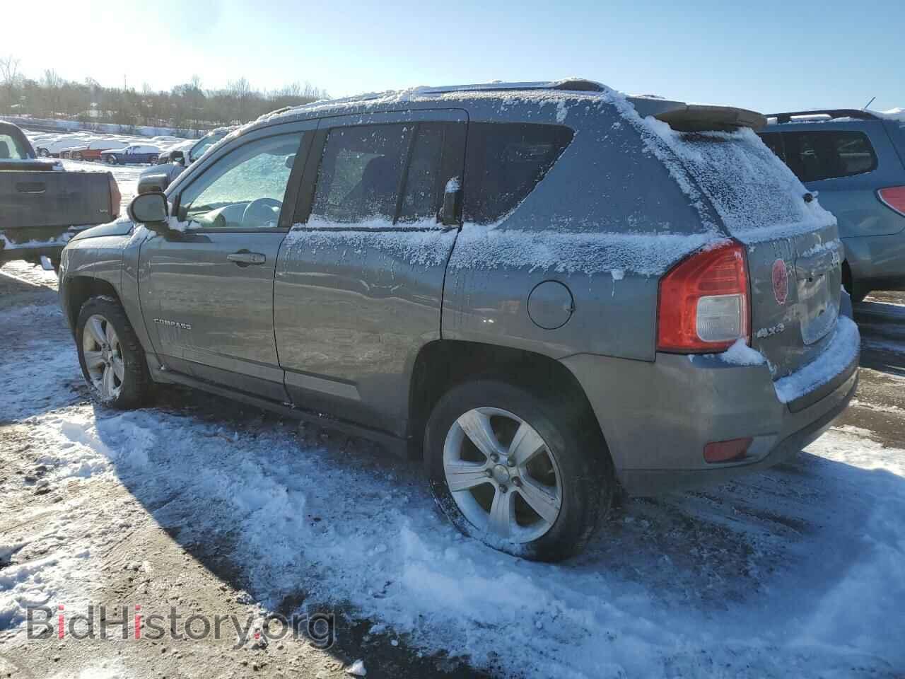 2012 JEEP COMPASS - VIN: 1C4NJDEB0CD589097 - Photo 2