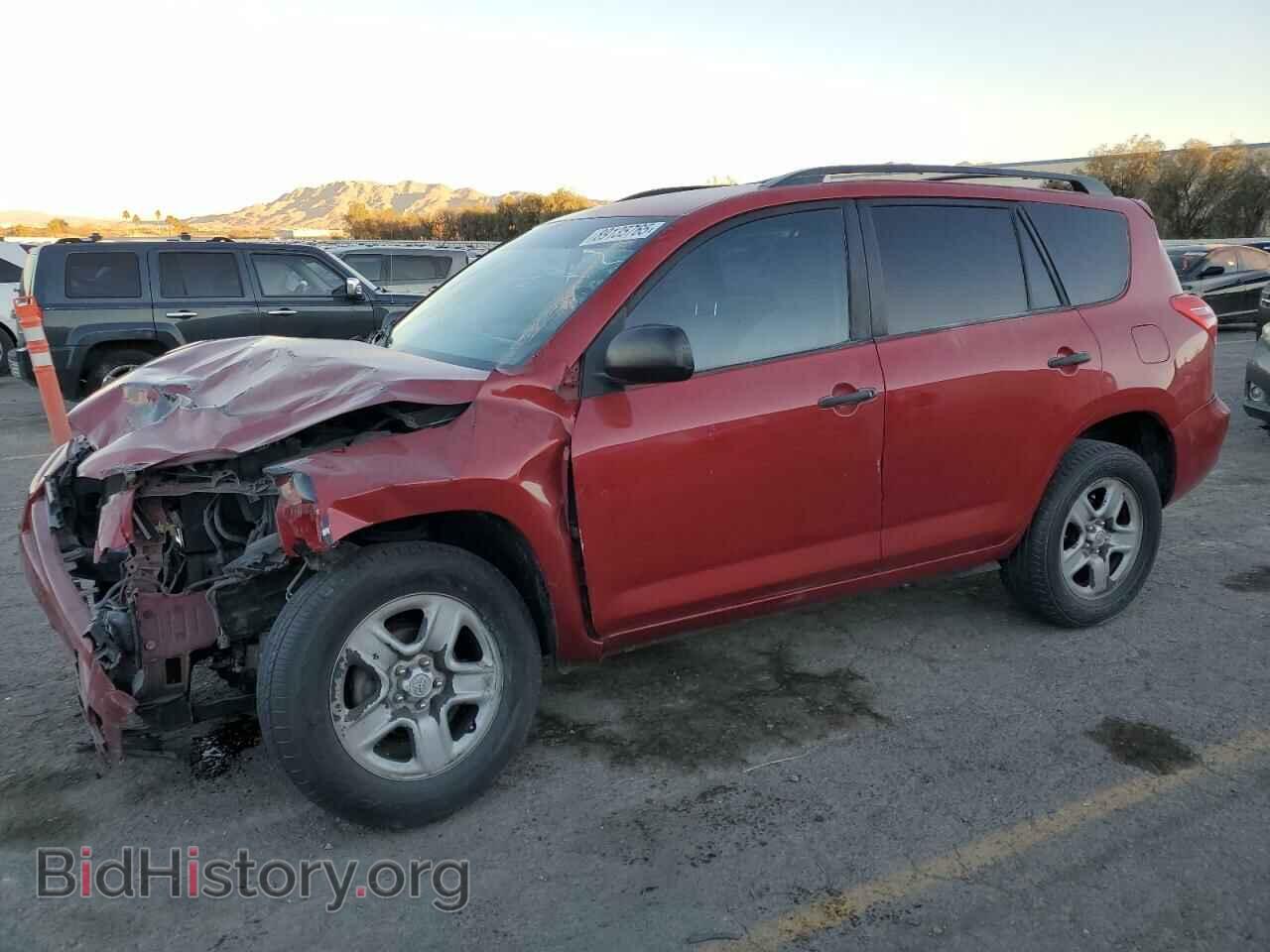 Photo 2T3BF4DV6BW086112 - TOYOTA RAV4 2011