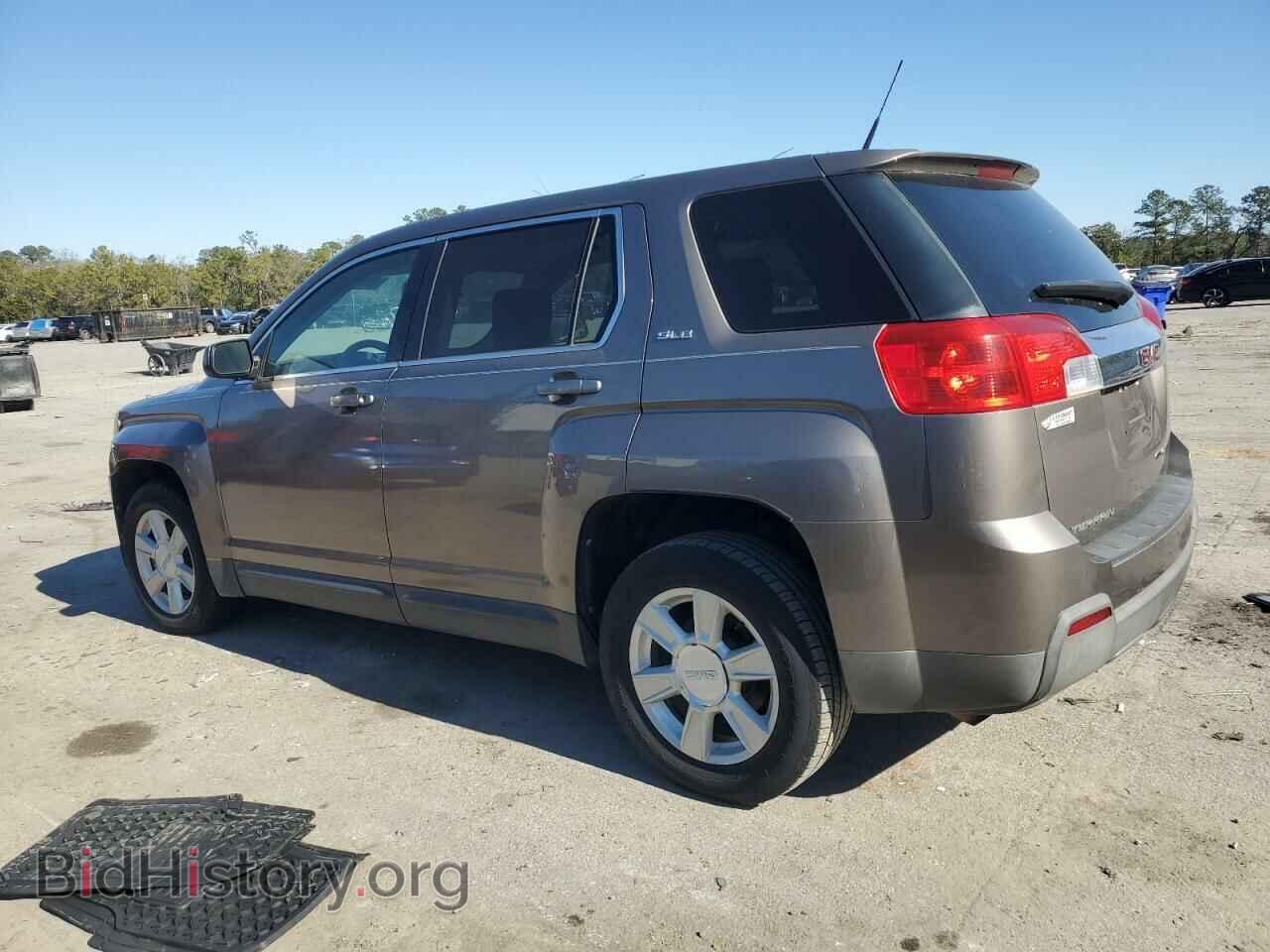 2010 GMC TERRAIN - VIN: 2CTALBEWXA6256938 - Photo 2