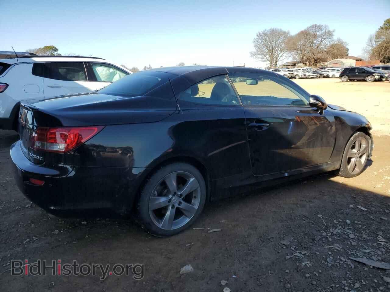 2011 LEXUS IS - VIN: JTHFF2C20B2514647 - Photo 3