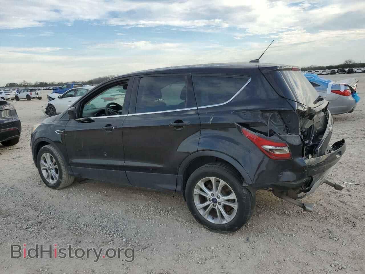 2017 FORD ESCAPE - VIN: 1FMCU0G91HUB04583 - Фото 2