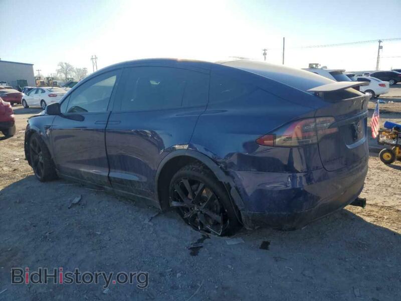 2017 Tesla MODEL X (VIN 5YJXCBE21HF036000) — photo 2 of 13