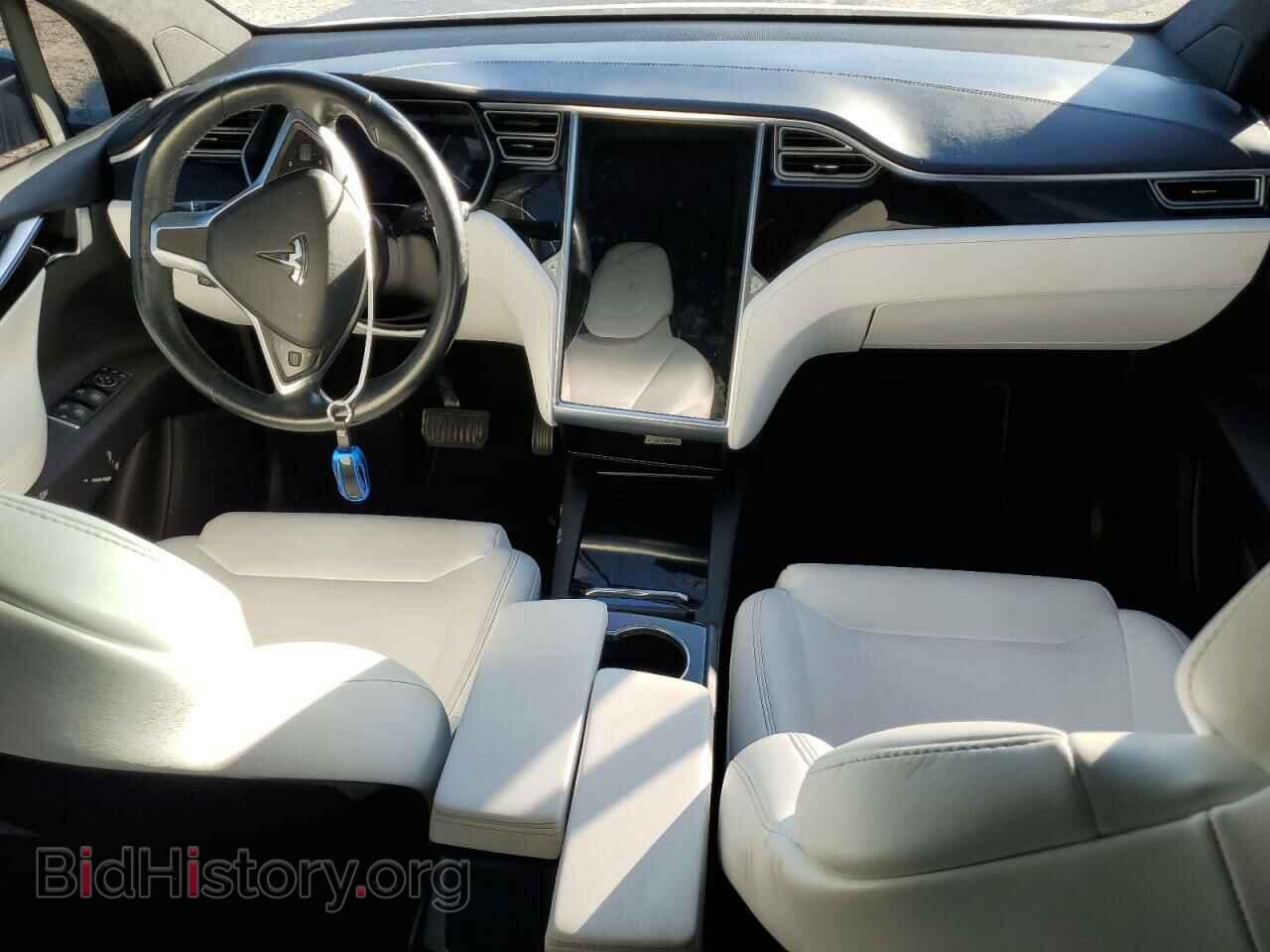 2017 TESLA MODEL X - VIN: 5YJXCBE21HF036000 - Photo 8