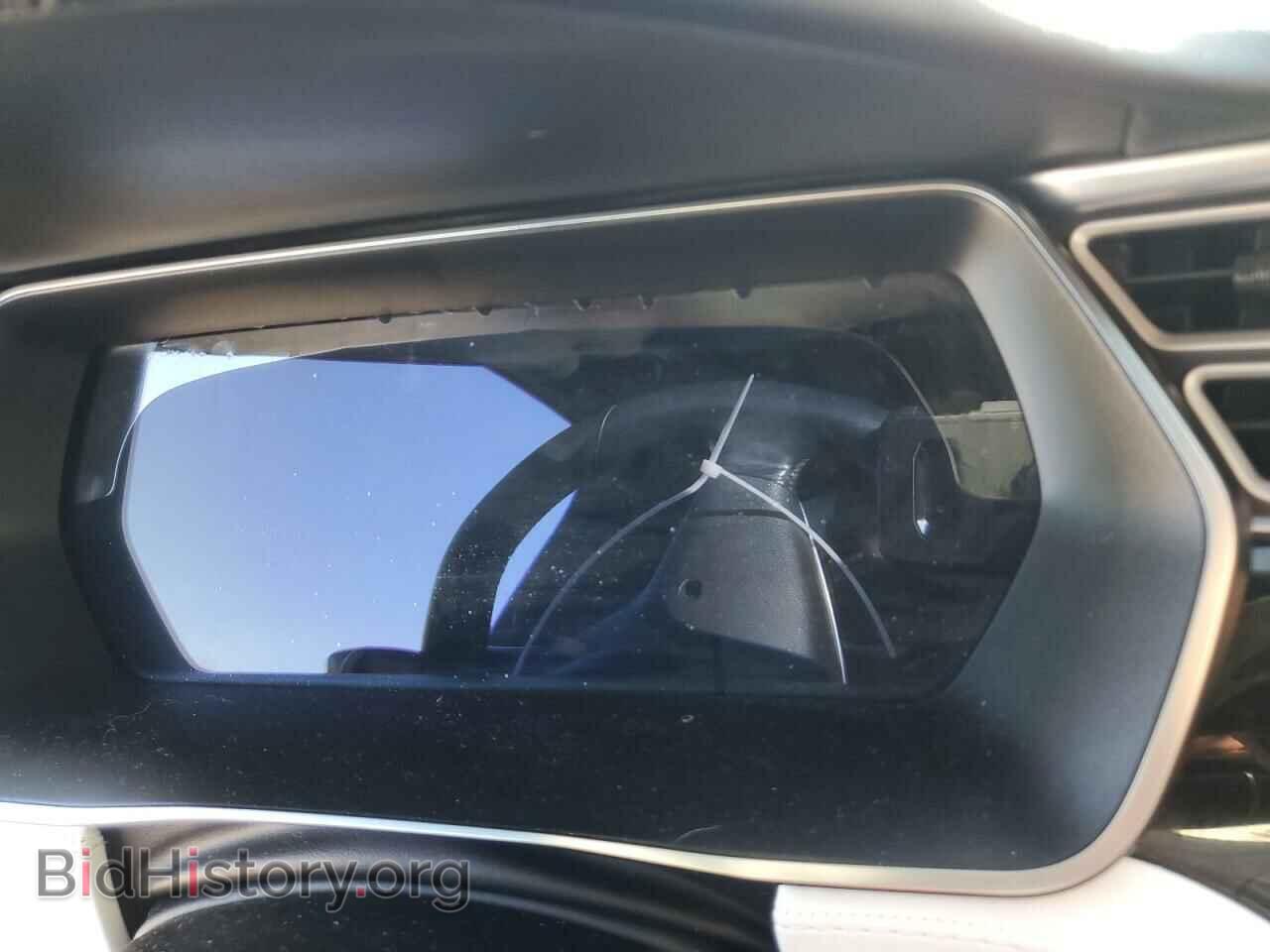 2017 TESLA MODEL X - VIN: 5YJXCBE21HF036000 - Photo 9