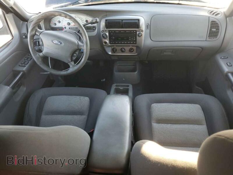 2005 Ford EXPLORER (VIN 1FMZU77K95UB44251) — photo 8 of 12