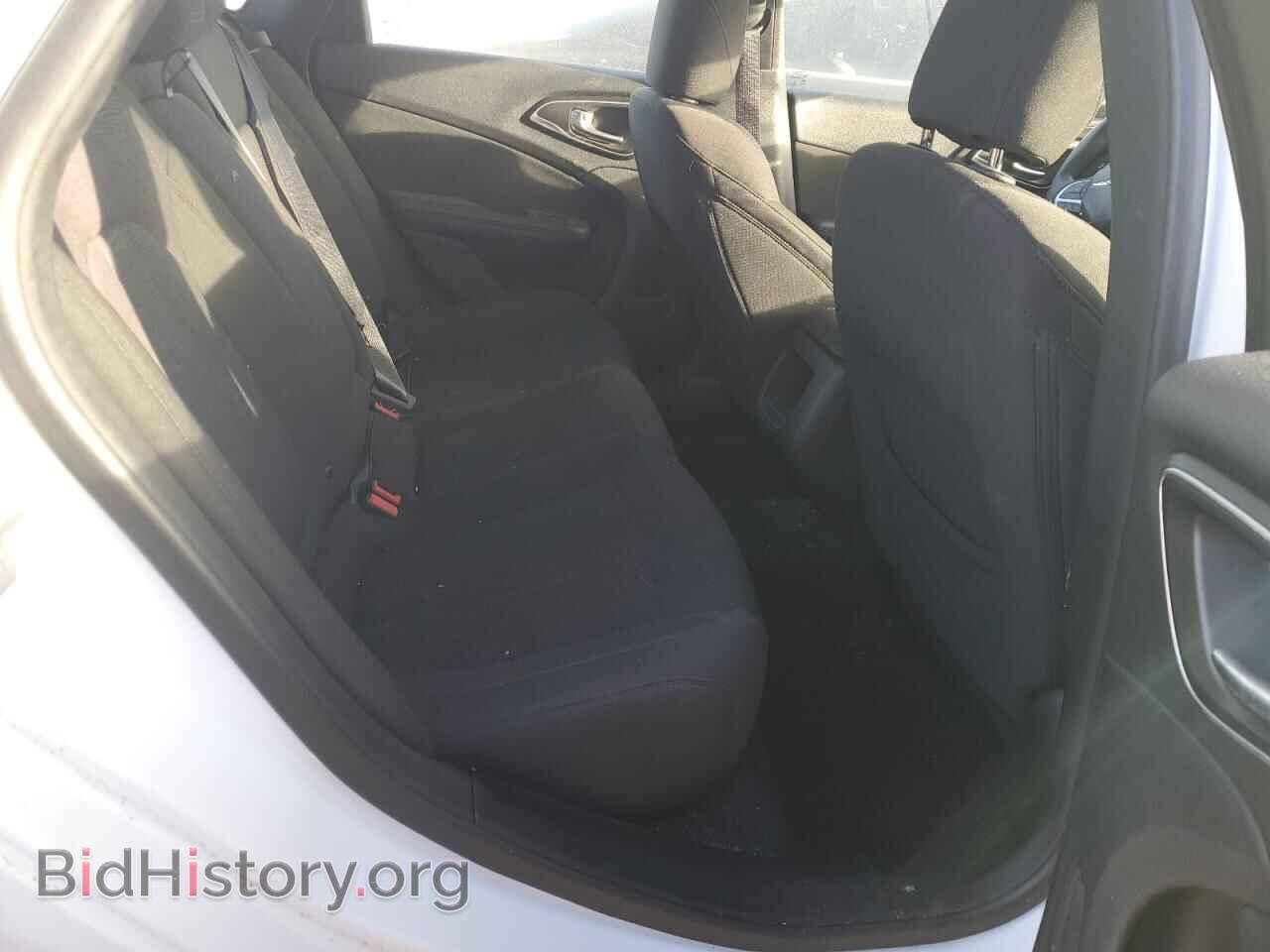 2015 CHRYSLER 200 - VIN: 1C3CCCAB0FN502030 - Фото 10