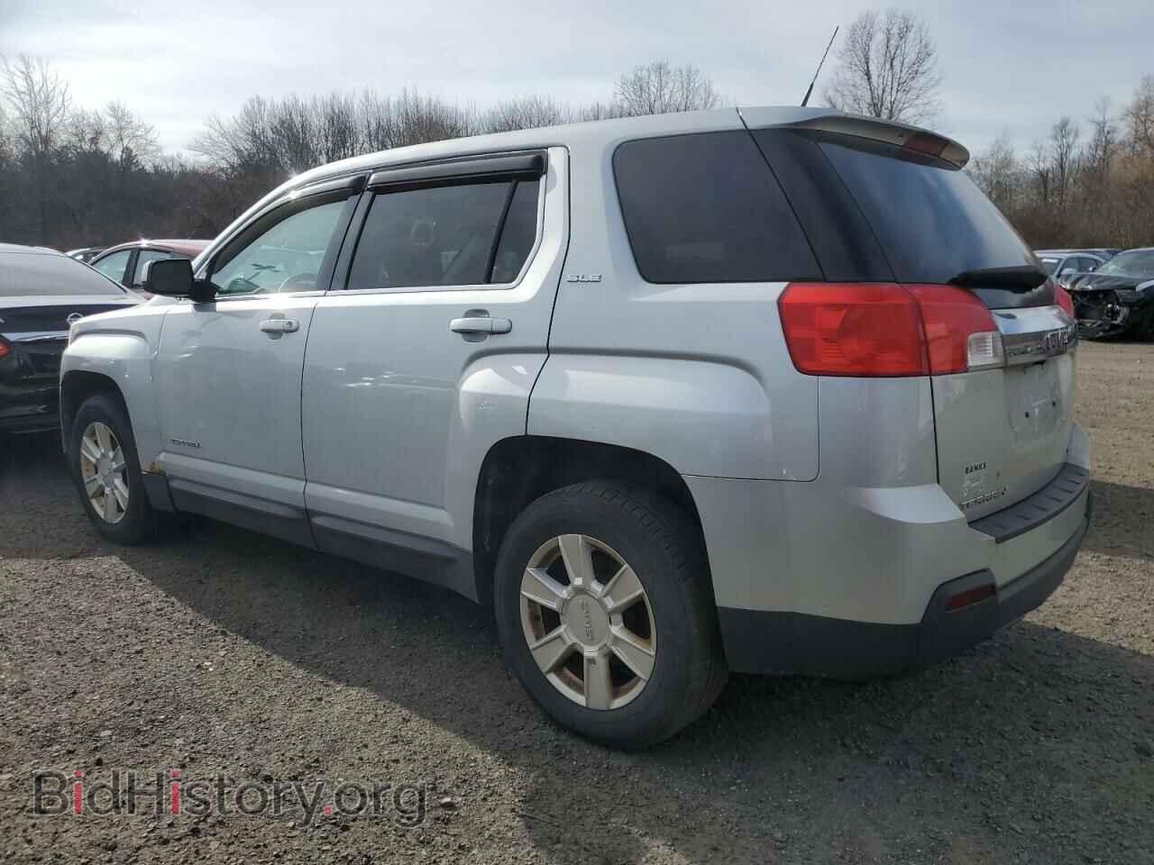 2011 GMC TERRAIN - VIN: 2CTFLREC6B6276948 - Photo 2