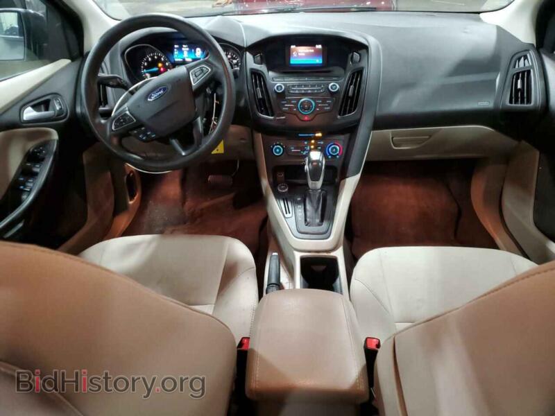 2015 Ford FOCUS (VIN 1FADP3F28FL385506) — photo 8 of 14